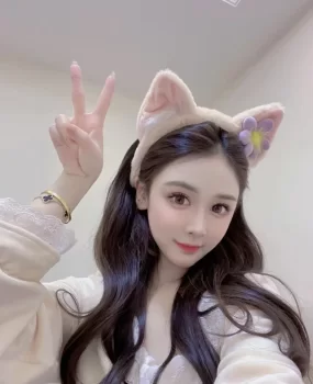 在网上带货的一个博主最近生意不好出来兼