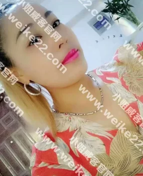 可三通的32岁骚妇喜欢的值得尝试