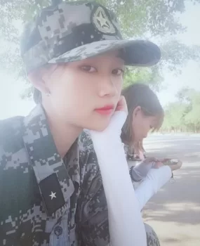 兼职学生妹，19