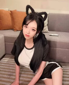 真实在校学生妹 服务主动热情 青春可爱