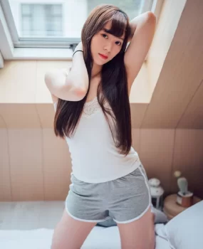 非常有耐心的一个小妹妹 很配合  听口音好像是保定附近县城